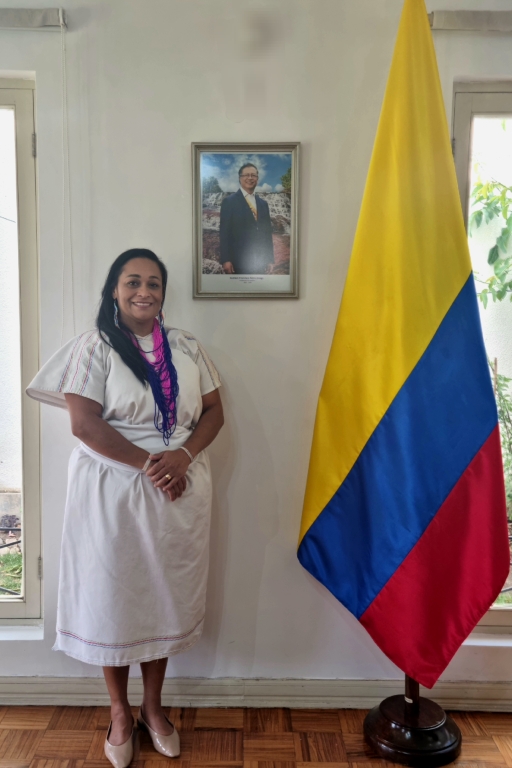 Embajadora en Bolivia  - ELIZABETH GARCÍA CARRILLO