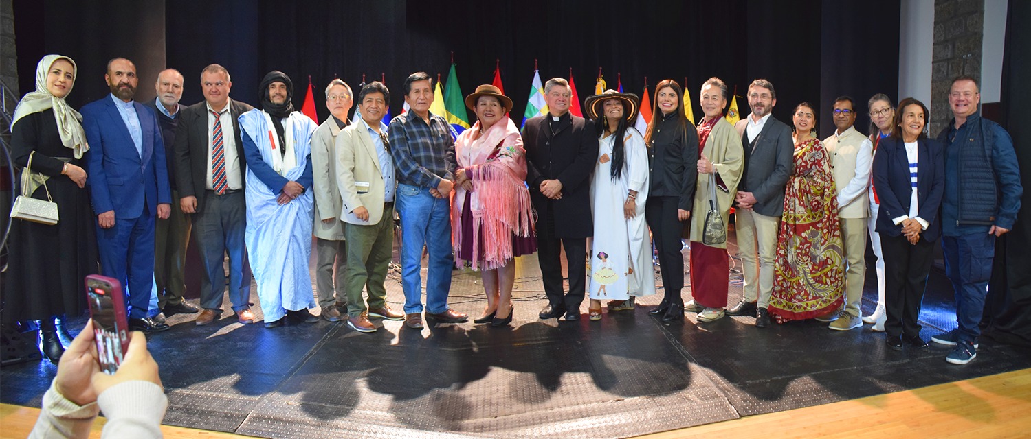 Embajada de Colombia participó en el "Encuentro Cultural de las Embajadas" desarrollado por la Cancillería de Bolivia
