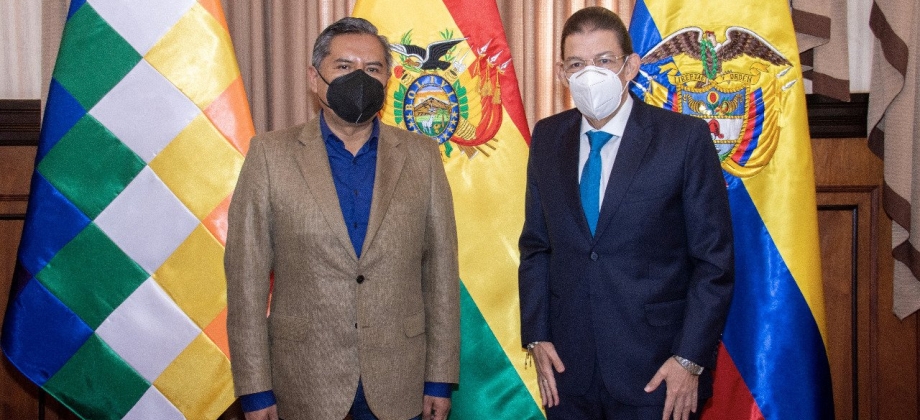 Embajador Aníbal José Ariza Orozco sostuvo reunión con el Canciller boliviano, Rogelio Mayta Mayta