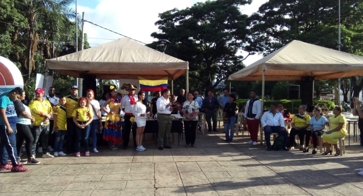 Embajada de Colombia en coordinación con la Defensoría del Pueblo de Bolivia llevó a cabo evento dirigido a la comunidad colombiana