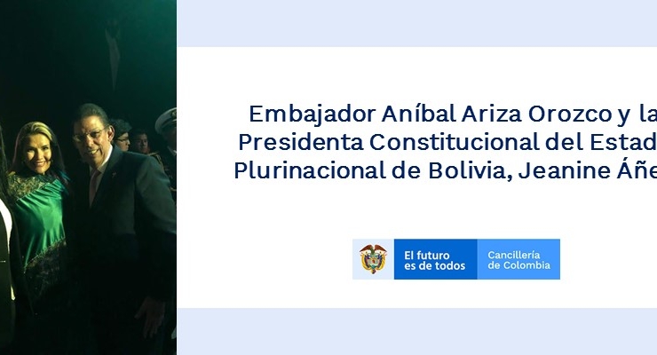 Embajador Aníbal Ariza Orozco y la Presidenta Constitucional del Estado Plurinacional de Bolivia